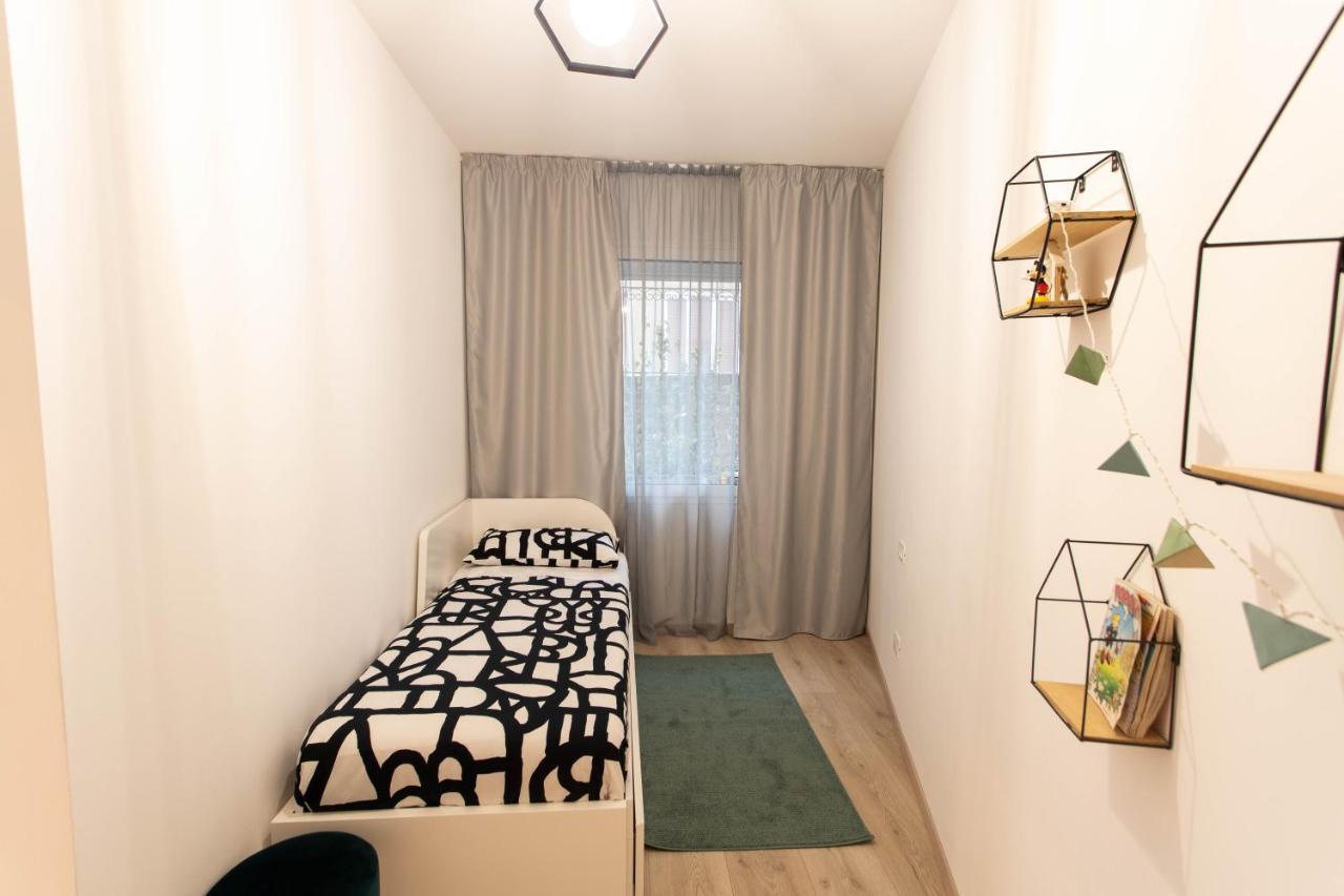 Moderno Appartamento 140 Bassano Centro Bassano del Grappa Exteriör bild
